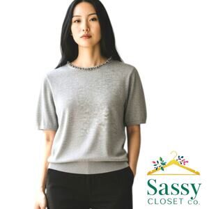 WHBM Gray Embellished Neck Short Sleeve Lightweight Sweater Women’s Small EUC